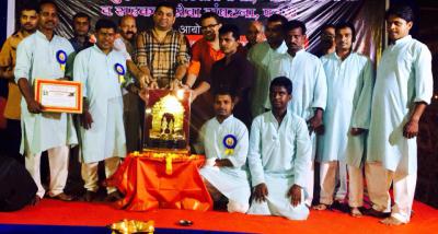 Bhajan Competition Prize Distribution